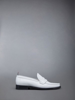 White Women Thom Browne Spazzolato Pleated Varsity Loafers | DDP23N64140