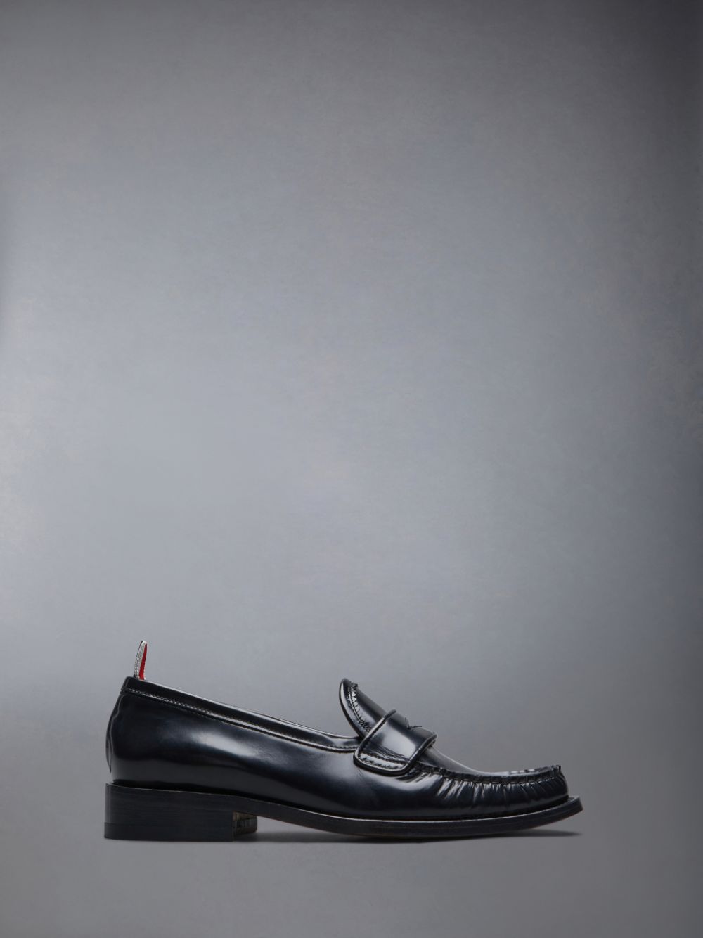 Black Women Thom Browne Spazzolato Pleated Varsity Loafers | EPC67P38722