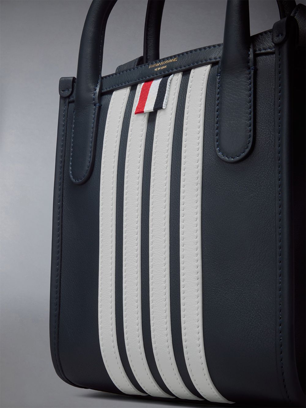 Blue Men Thom Browne Vertical Mini W/ 4 Bar Stripes in Smooth Calf Tote Bags | CBK21G30281