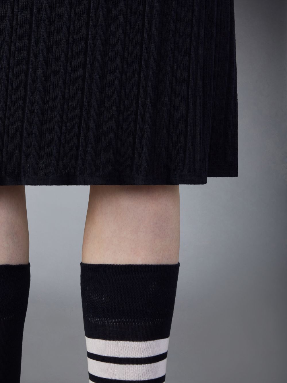 Blue Women Thom Browne Wool Crepe Rib Stitch Midi Plisse Skirts | VHN95B02760