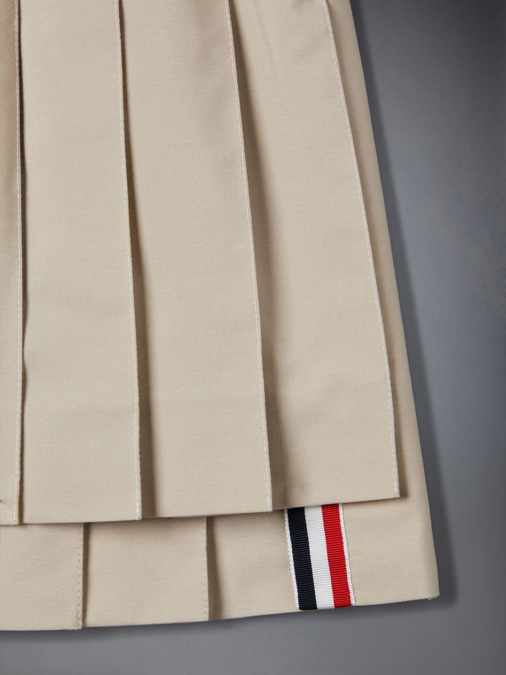 Brown Girls's Thom Browne Typewriter Pleated Mini Skirts | XQN02Q44711