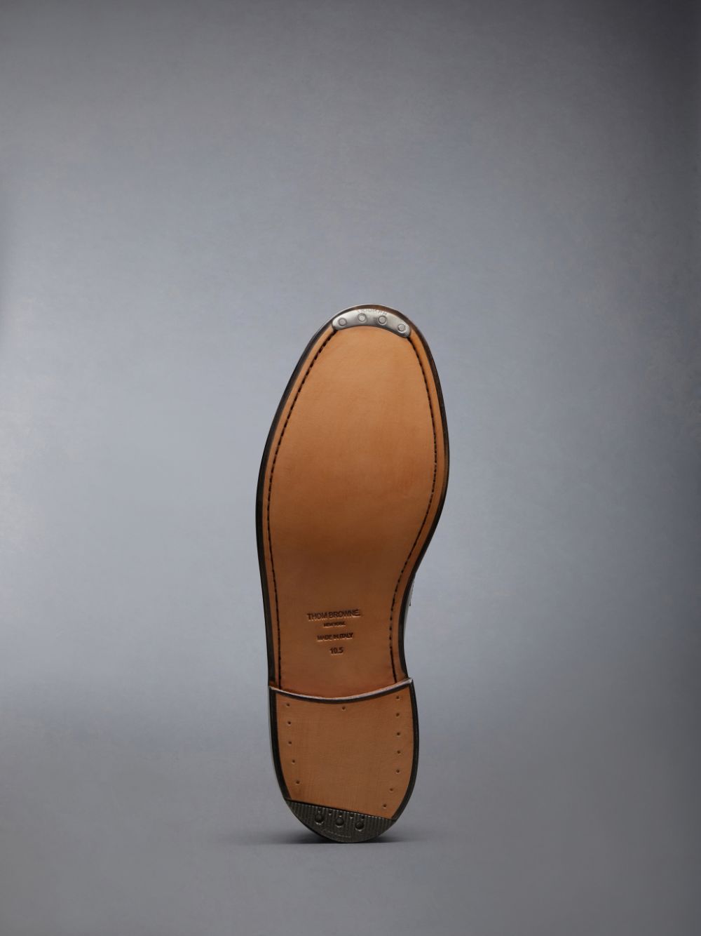 Grey Men Thom Browne Classic Patent Penny Loafers | ZQO54C35468
