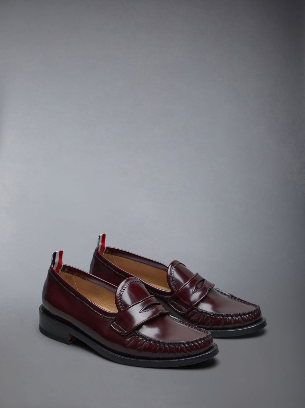 Red Women Thom Browne Spazzolato Pleated Varsity Loafers | TNG71C94686