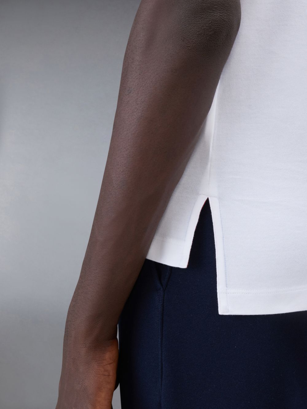 White Men Thom Browne Jersey Relaxed Side Slit T Shirts | ARI25E56270